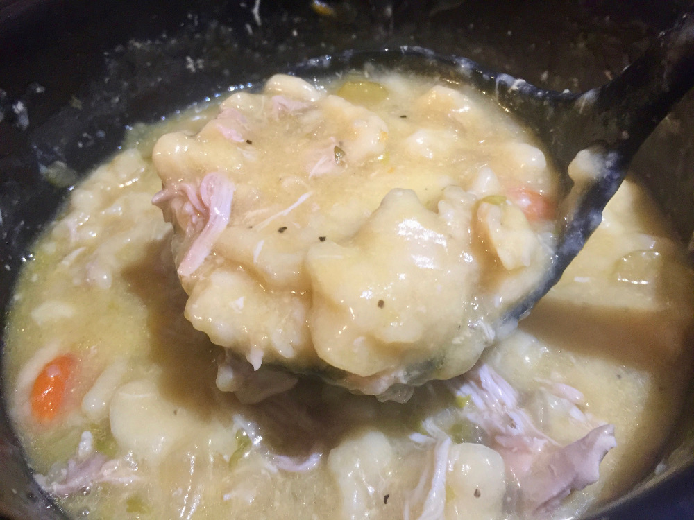 easy crockpot chicken and dumplings